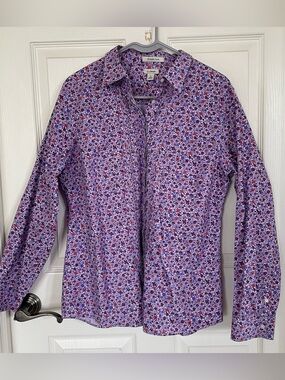 L.L. Bean Purple Wrinkle Free Button Up size L
